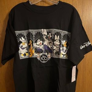 NWT Disney 100th Anniversary Black Short Sleeve Unisex T-shirt, size Large